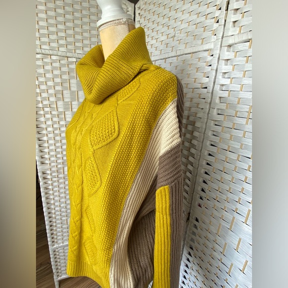 NWT Hem & Thread Turtle Neck Colorblock Cable Knit Jacquard Sweater Mustard Khak - Picture 12 of 13